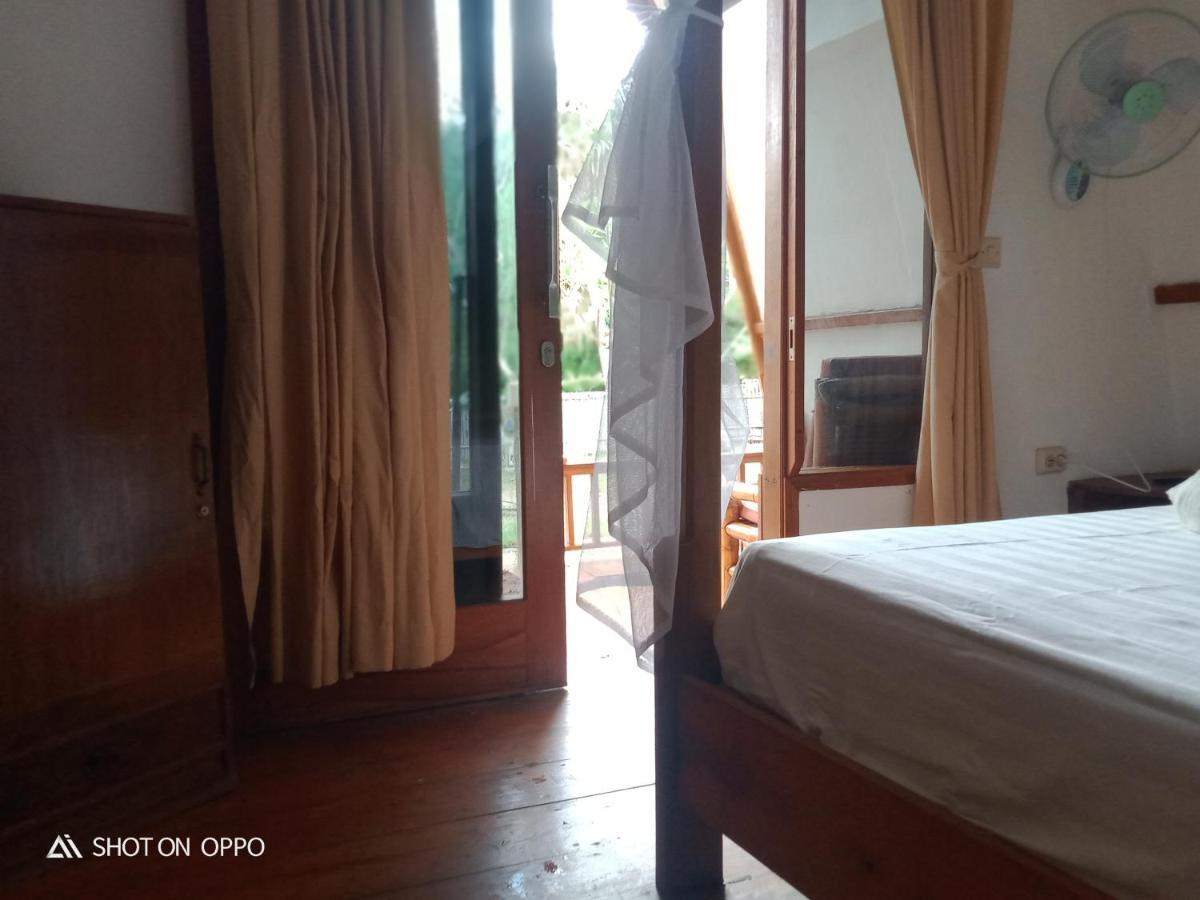 We'Be Cottages Gili Meno Esterno foto